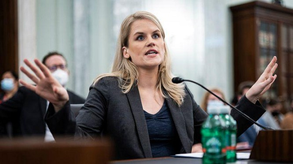 Ngày 5/10 vừa qua, Frances Haugen - cựu quản lý Facebook đã tiết lộ hàng loạt tài liệu mật "thâm cung bí sử" mà bà thu thập được khi còn làm việc tại mạng xã hội lớn nhất thế giới này khiến cả thế giới chấn động.