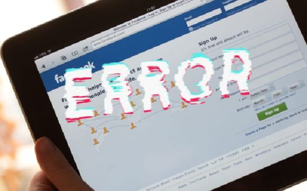 John Graham-Cumming - Giám đốc công nghệ của Cloudflare, một công ty cơ sở hạ tầng web chia sẻ trên Twitter của mình rằng, vấn đề có thể xảy ra với các máy chủ của Facebook, vốn không cho phép mọi người kết nối với các trang web của nó như Instagram và WhatsApp.