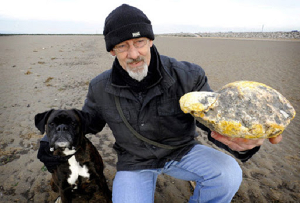 Thời gian diễn ra quá trình oxy hóa quyết định chất lượng và giá trị của long diên hương. Nhà thu mua long diên hương nổi tiếng người Pháp Bernard Perrin ví nó như một loại rượu ngon, càng để lâu càng trở nên hảo hạng.