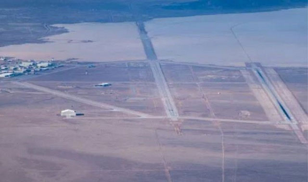 Scott C. Waring nhấn mạnh: "Đây là bằng chứng 100% cho thấy người ngoài hành tinh đang theo dõi chúng ta”.