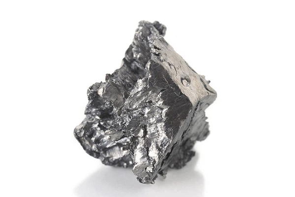 Đất hiếm (Rare earth) là nhóm nguyên tố hiếm có hàm lượng ít trong vỏ Trái đất và rất khó tách ra từng nguyên tố riêng biệt. Đây là một nhóm 17 loại vật chất có từ tính và tính điện hóa đặc biệt.