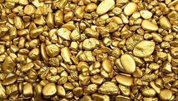 Californium có thể được sử dụng để xác định đồ cổ với tỷ lệ chính xác khá cao. Tuy nhiên hầu hết mọi người đều không thể mua được dù có tiền đi chăng nữa.