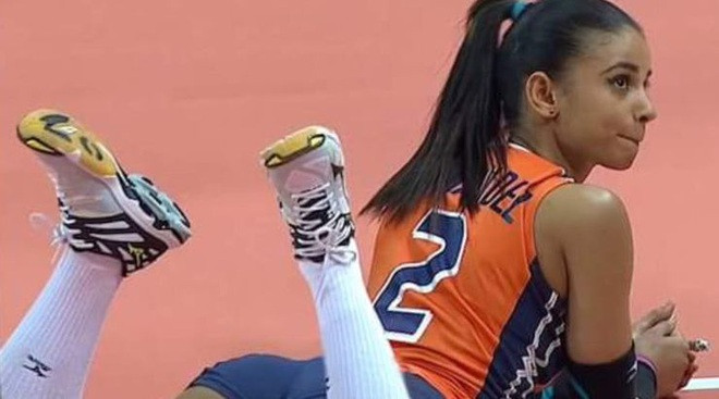 Vận động viên Winifer Fernández từng xuất sắc cùng đội bóng chuyền nữ Dominica vô địch cúp Liên châu Mỹ. Ngoài tài năng trên sân đấu, Fernández còn được xem là vận động viên xinh đẹp hàng đầu Dominica và lọt vào tốp những kiều nữ bóng chuyền quyến rũ nhất thế giới.