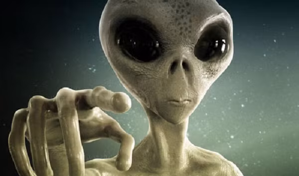 Alan Stern, một nhà vật lý học thuộc NASA cho rằng những "thủy cung" ngầm này chính là một môi trường hoàn hảo cho sự sống phát triển. Tuy nhiên, nó cũng đồng nghĩa với việc con người sẽ không bao giờ có thể phát hiện ra họ nếu chúng ta chỉ đứng ở Trái đất, liếc mắt qua các hành tinh bằng kính tiềm vọng.