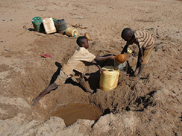 Báo cáo được đưa ra khi các nước châu Phi yêu cầu một hệ thống mới để theo dõi nguồn tài trợ từ các quốc gia giàu có đang không đạt được mục tiêu 100 tỉ USD hàng năm, nhằm giúp thế giới ứng phó với biến đổi khí hậu.