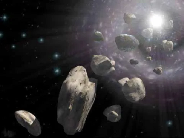 Không những thế, đây cũng là mẫu vật quý giá nhất mà bà từng thấy trong đời. Những nguyên tố quý hiếm bên trong thiên thạch sẽ rất hữu ích cho các nhà khoa học sử dụng để phục vụ cho công tác nghiên cứu về không gian vũ trụ.