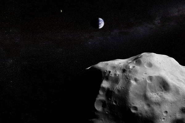 Khối thiên thạch của ông Fred nặng tới 10 kg và là mẫu vật thứ 6 được tìm thấy tại địa phương. Theo bà Mona, ước tính giá trị của khối thiên thạch này có thể đạt tới 120.000 USD (tương đương hơn 2,7 tỷ VND).