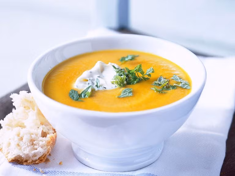 Thuc pham “vang” nen an khi viem hong luc giao mua