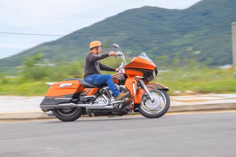 Động cơ này đem tới cho chiếc xe mô-men xoắn cực lớn 141,9 Nm. Đổi lại, mẫu xe đường trường này có mức tiêu hao nhiên liệu trung bình khoảng 5,6 lít/100km đường hỗn hợp theo công bố của nhà sản xuất.