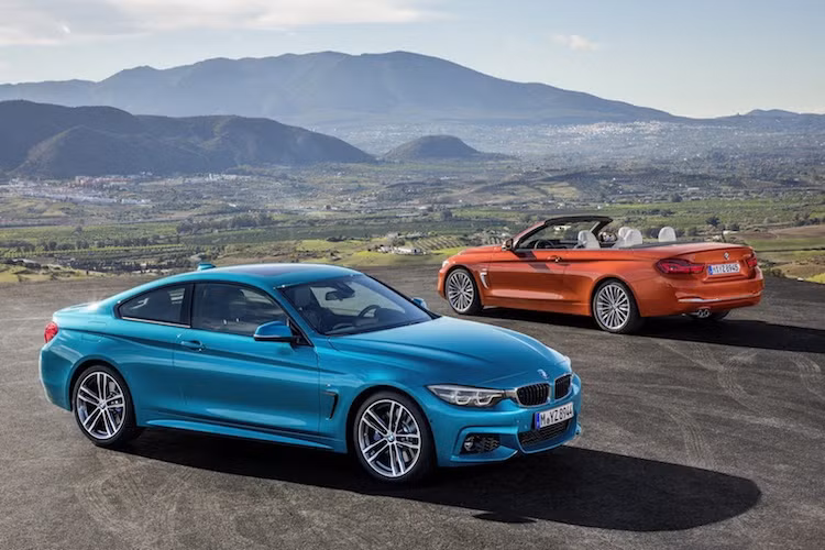 Sau khi tung ra phiên bản 3 Series nâng cấp giữa vòng đời (facelift) vào tháng 5/2015, phải mất tới 2 năm để BMW tiếp tục ra mắt "gia đình" BMW 4 Series 2018 gồm các thành viên như coupe 2 cửa, Gran Coupe 5 cửa và mui xếp convertible.