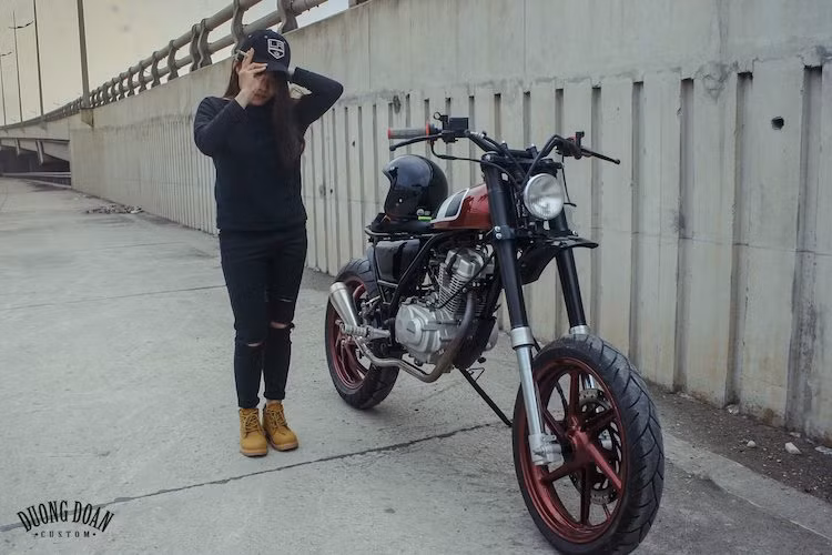 Cách đây vài năm, dòng xe côn tay Honda Fortune 125 có xuất xứ từ nhà máy Wuyang Honda Motors Trung Quốc đã từng được các cửa hàng tư nhân nhập về khá nhiều. Mẫu xe này cũng được khá nhiều người lựa chọn do có giá chỉ khoảng 41 triệu đồng.