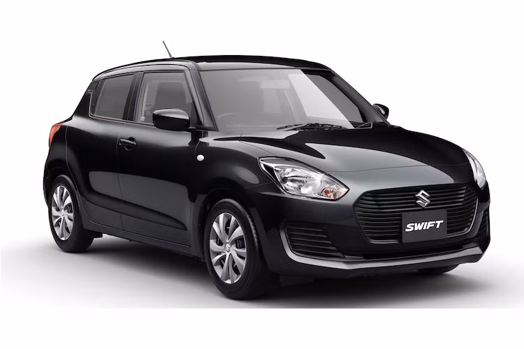 Sau hàng loạt lần lộ diện trong năm 2016, Suzuki Swift 2017 thế hệ mới đã chính thức được ra mắt tại thị trường Nhật Bản vào cuối tháng 12 và hiện bắt đầu được chính thức bán ra tại thị trường này. Ở Nhật, xe sẽ có 6 phiên bản khác nhau là RSt, Hybrid RS, RS, Hybrid ML, XL và XG.