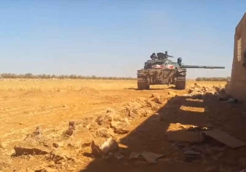 Trong bối cảnh giao tranh nổ ra ác liệt ở Idlib, cả lực lượng chính phủ Syria, phiến quân và quân đội Thổ Nhĩ Kỳ đều tích cực sử dụng xe tăng và xe bọc thép trong các trận chiến đấu. Từ thực tế chiến đấu cho thấy, xe tăng tỏ ra là loại vũ khí hiệu quả nhất trong các cuộc chiến tranh đường phố; những xe tăng chiến đấu chính được sử dụng bởi quân đội Chính phủ Syria chủ yếu gồm T-72 và T-90.