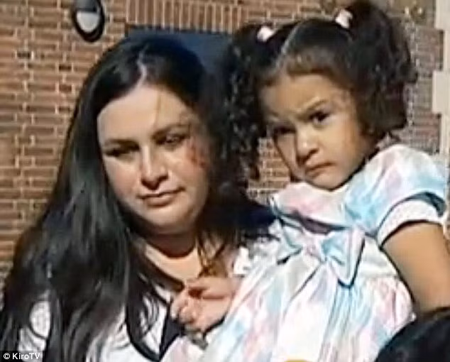 Bác sĩ tiem nhàm thuóc khién bẹnh nhan sinh con di tat