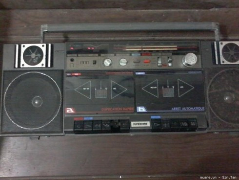 Đài NatiNal 2 cửa băng. Ảnh: Docu24.