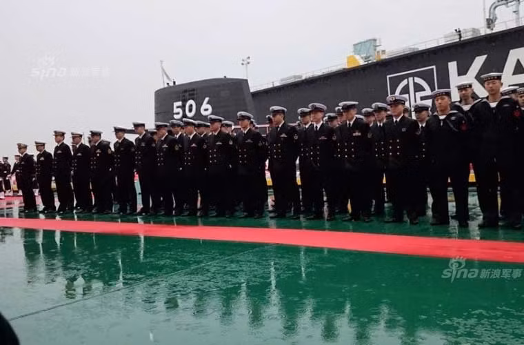 Chiếc Kokuryu (SS-506) do Tổng công ty đóng tàu Kawasaki chế tạo.