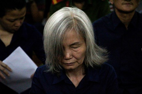 Nhung khoang lang trong phien toa xu vu Ngan hang Dong A