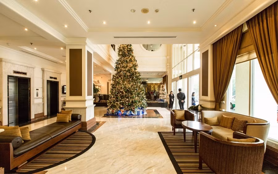 Khu vực sảnh tầng 1 của khách sạn Movenpick Hà Nội. (Ảnh: TripAdvisor).