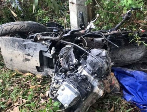 Va cham voi xe ban tai, 2 vo chong tre tu vong tai cho-Hinh-2