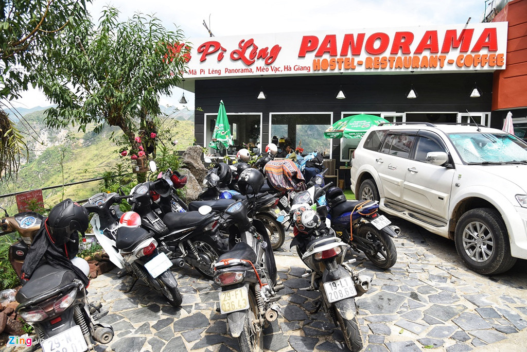 Nha nghi 7 tang Ma Pi Leng van chay phong sau be boi xay dung trai phep