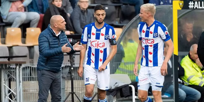 Van Hau het co hoi da chinh cung Heerenveen tran toi