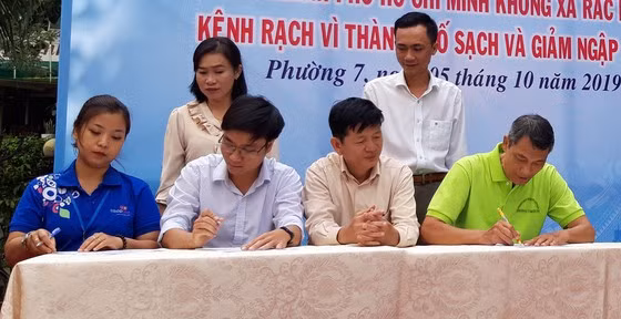 Lap dat camera giam sat hanh vi do rac bua bai-Hinh-2