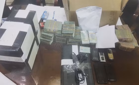 “Ong trum” duong day danh bac 10.000 ty so huu nhung cong ty nao?-Hinh-2