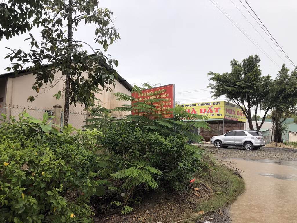 Dan bo tien ty mua du an 