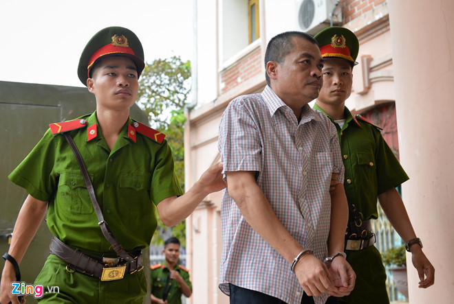 Pho chu tich tinh Ha Giang nho nang diem thi cho thi sinh