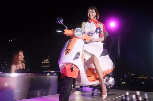 Piaggio “hoi sinh” Vespa LX i-Get moi gia 68 trieu dong-Hinh-5