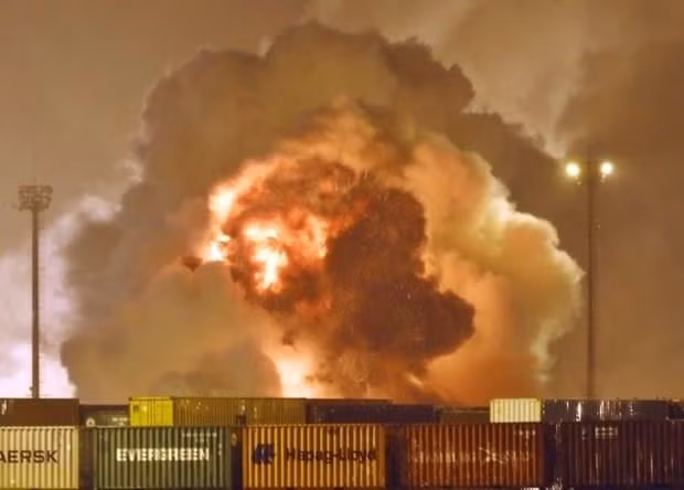 No lon tai nha may hoa chat o mien Dong cua Trung Quoc