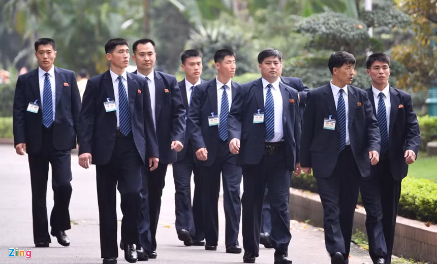 Can canh doi can ve cua Chu tich Trieu Tien Kim Jong-un trong chuyen tham VN