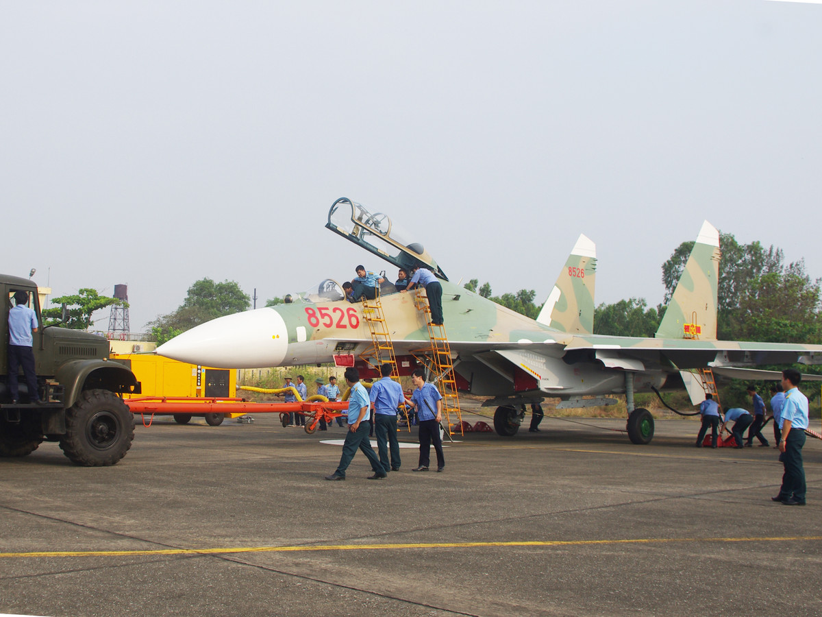 Viet Nam hoan thanh sua chua, nang cap tiem kich Su-27SK-Hinh-2