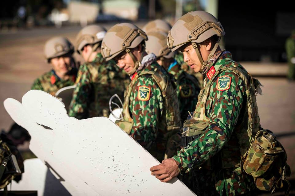 Trước đó vào hôm 21/3, Cục quân huấn, Bộ Tổng Tham mưu đã tổ chức lễ xuất quân cho đội tuyển bắn súng quân dụng Việt Nam trước khi đoàn lên đường sang Australia tham dự hội thi AASAM19. Nguồn ảnh: AASAM.