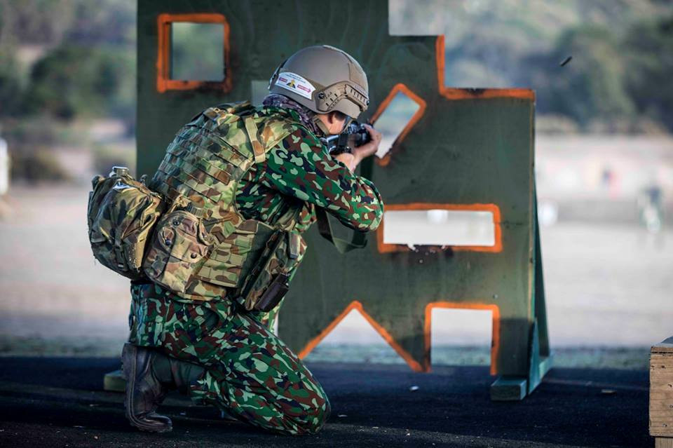 Tốc độ bắn của FNC so với các dòng súng trường sử dụng đạn 5,56mm NATO được đánh giá ở mức trung bình khoảng 625viên/phút với tầm bắn hiệu quả từ 250-400m. Nguồn ảnh: AASAM.