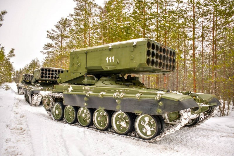 Tình huống diễn tập của lực lượng phòng hóa Nga ở Sapyornoye cũng gây chú ý khi, trung đoàn phòng hóa Quân khu phía Tây được chuyển trạng thái chiến đấu và tấn công đáp trả sau khi bị tấn công. Khiến người ta liên tưởng tới việc Quân đội Nga ráo riết diễn tập các tình huống NATO tấn công nước này. Nguồn ảnh: andrei-bt.