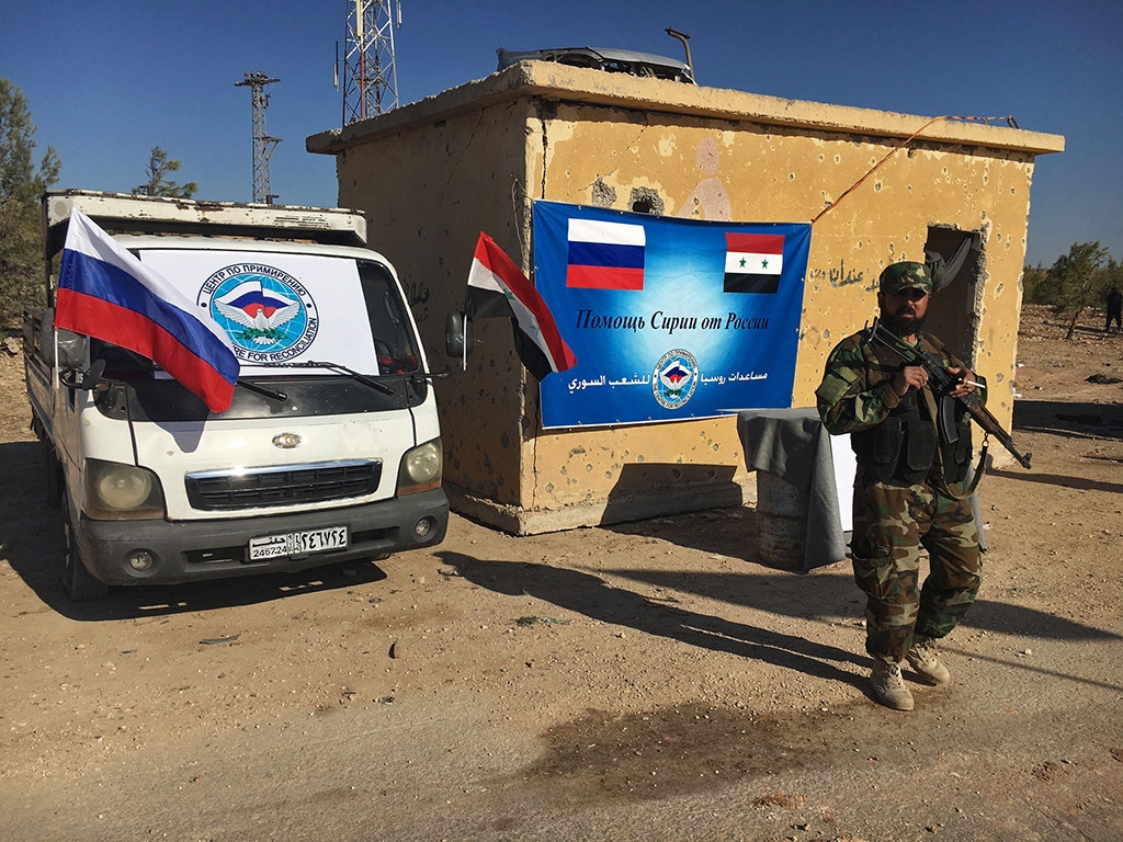 Với tình hình chiến sự tại Syria, từ năm 2013 Liên Hợp Quốc bắt đầu giảm quân số các đơn vị lực lượng Gìn giữ Hòa bình tại cao nguyên Golan và phải mãi đến năm 2018 khi Quân đội Syria giải phóng hoàn toàn tỉnh Quneitra quá trình giám sát này mới được phục hồi với sự hỗ trợ của Quân đội Nga – thông qua lực lượng kiểm soát quân sự. Nguồn ảnh: tiras.ru