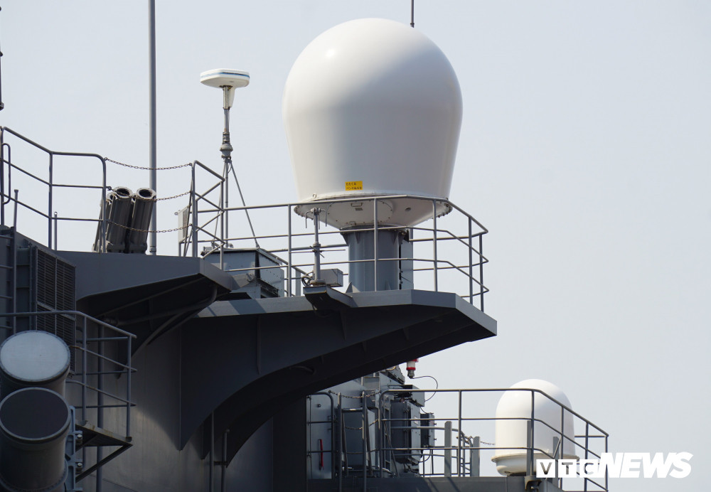 Hệ thống ra đa hiện đại được trang bị trên đôi tàu huấn luyện JS Setoyuki (TV-3518) và JS Shimayuki (TV-3513).