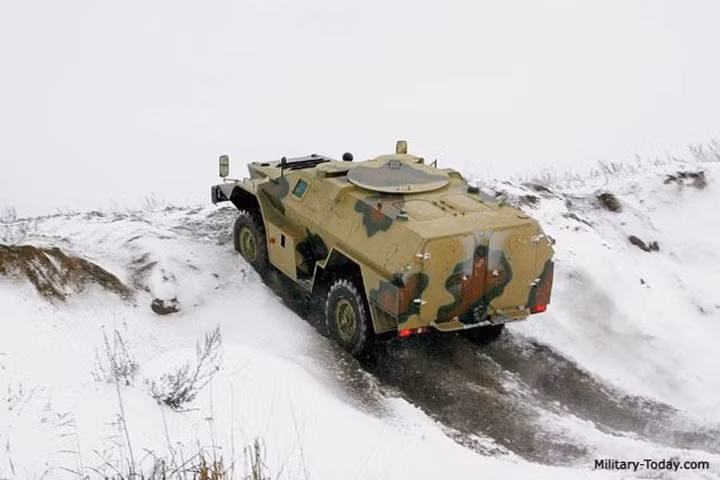 Cơ động cao, hỏa lực mạnh, bọc giáp tốt, BPM-97 được coi là một trong những nỗi kinh hoàng cho phiến quân IS tại Syria. Ảnh: Military-Today.