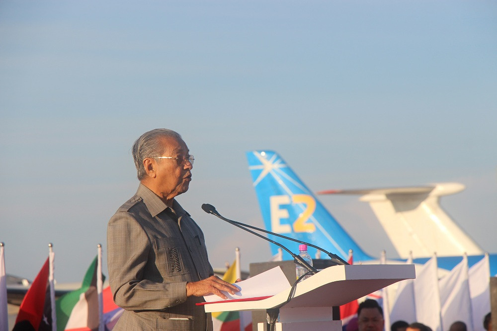 Doan dai bieu Bo Quoc phong Viet Nam du Trien lam LIMA 2019