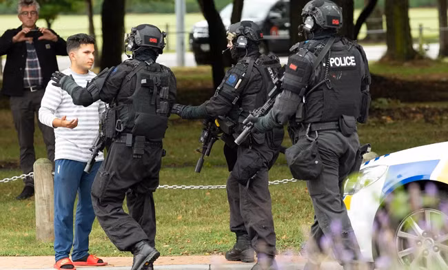 Xa sung o New Zealand: “Hoi chuong canh tinh” ve khung bo cuc huu?