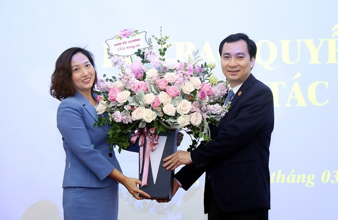 Ong Vu Van Tien giu chuc Truong Ban Tuyen giao UBTU MTTQ Viet Nam-Hinh-10