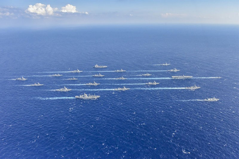 Các tàu được biên chế vào Đội Khu trục hạm (DESRON) 15 tham gia diễn tập với vai trò lực lượng mặt nước chính. DESRON 15 là lực lượng mặt nước chính của Hạm đội 7 Hải quân Mỹ. Ảnh: JMSDF.