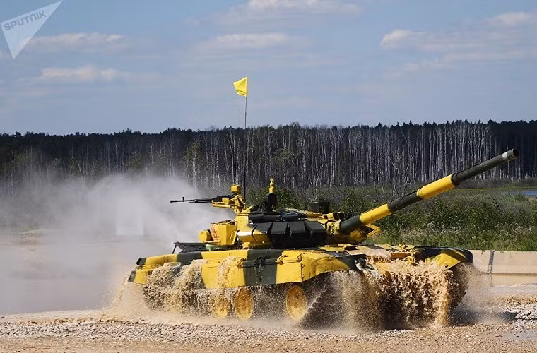 Ở hai ngày thi đầu tiên, các kíp lái số 1 và 2 của Việt Nam có kết quả lần lượt là 43 phút 31 giây và 46 phút 8 giây. Cả hai kíp lái đều có thành tích thi bắn chỉ đạt 1/5 mục tiêu. Nguồn ảnh: Sputnik.