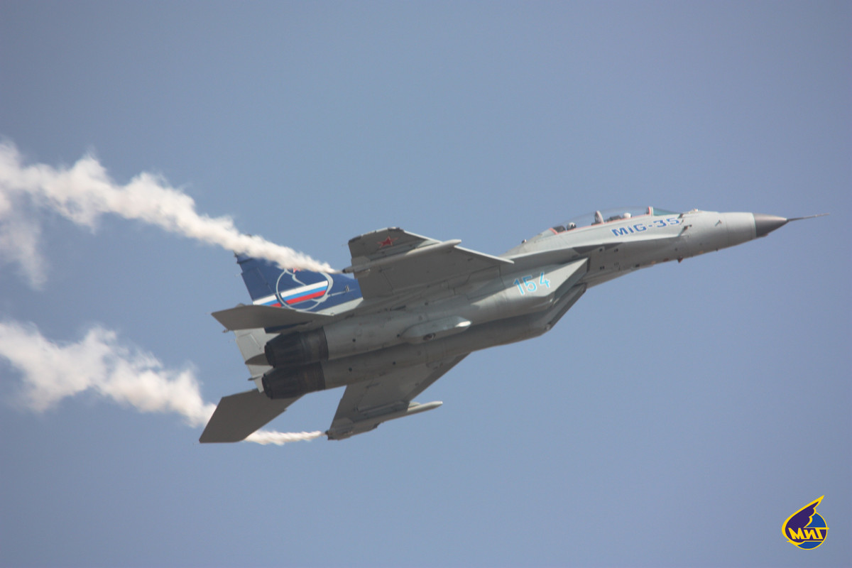 Cũng trong năm ngoái, Tổng Giám đốc tập đoàn MiG là ông Ilya Tarasenko cho hay, tập đoàn sẽ triển khai sản xuất đại trà chiến đấu cơ MiG-35 trong vòng 2 năm tới sau khi kết thúc chương trình thử nghiệm. Theo ông Tarasenko, ngoài việc hợp tác với không quân Nga, tập đoàn còn tính tới chuyện bắt tay với các đối tác nước ngoài. Nguồn ảnh: Mikoyan.