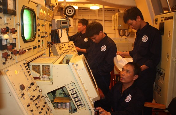 Viet Nam tu chu sua chua radar tren tau ten lua Molniya