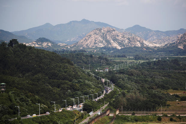 Hành trình tới Triều Tiên dự cuộc đoàn tụ gia đình ly tán Hanh trinh toi Trieu Tien du cuoc doan tu gia dinh ly tan
