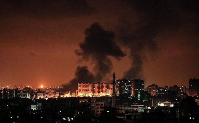 Video: Israel khong kich 140 muc tieu cua Hamas tai Gaza