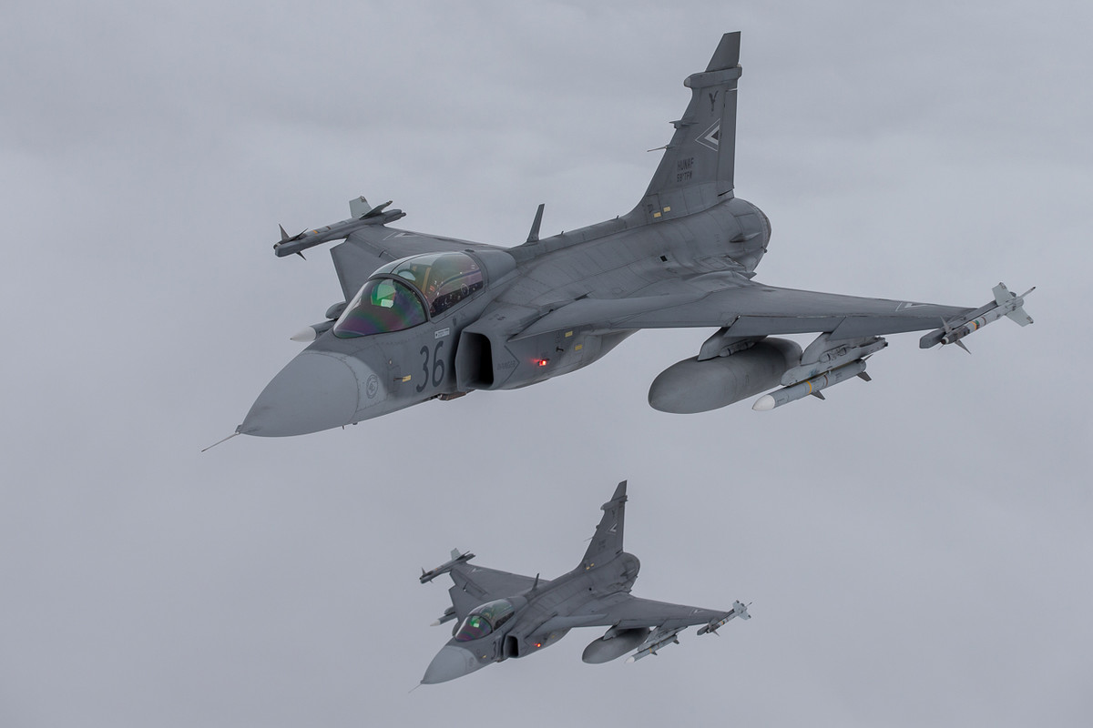 Ra mắt từ năm 1997, tiêm kích JAS 39 Gripen được coi là niềm tự hào của Không quân Thụy Điển với tổng cộng khoảng 247 chiếc đã được sản xuất và có mặt trong biên chế của lực lượng Không quân 7 nước trên thế giới. Nguồn ảnh: JetPhotos.