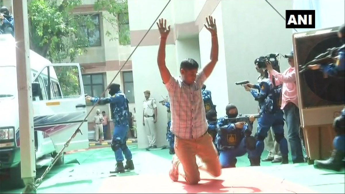 Choang voi doi dac nhiem SWAT nu dau tien cua An Do-Hinh-3